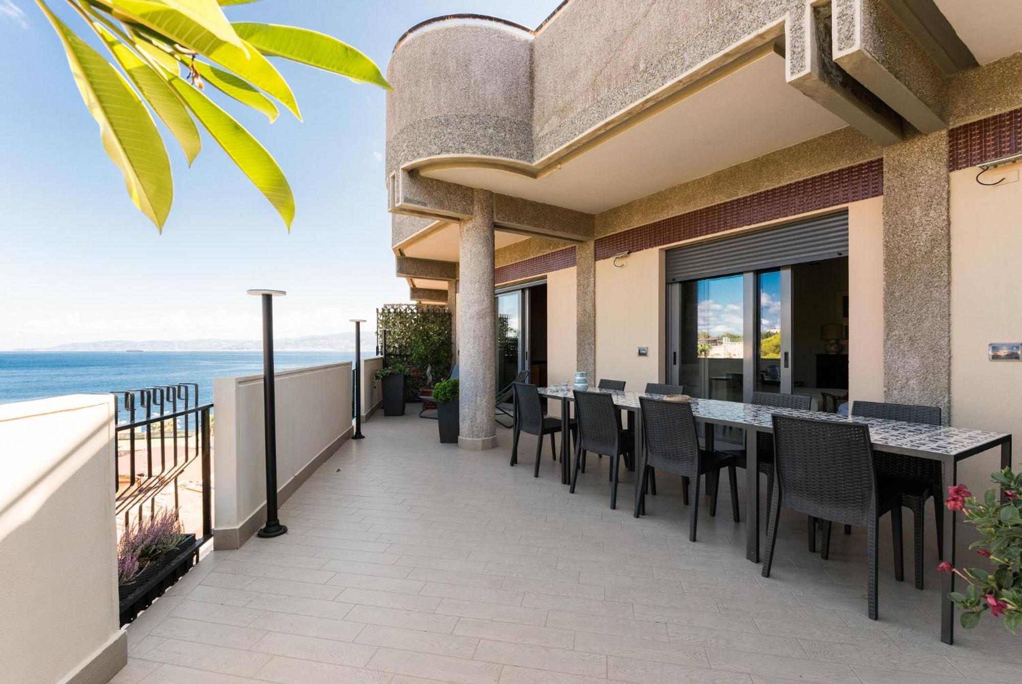Attico Panoramico - Milazzo Centro Storico - 200 Mq Villa Eksteriør billede